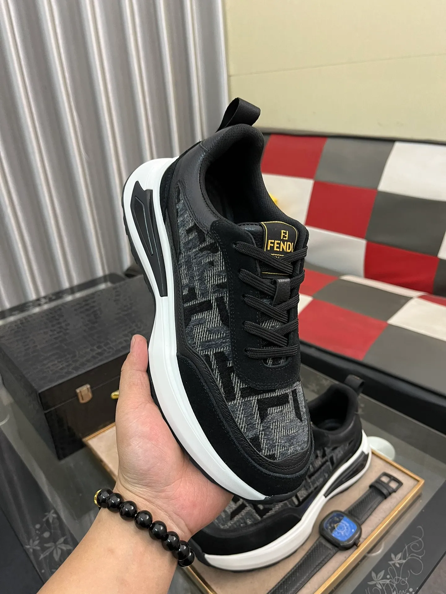 Men's Men's Shoes💰458⌚️⌚️[Fendi] Fendi's latest casual shoes for men! Available at counters simultaneously! Replica. The interior is made of top-grade sheepskin, and the original factory-supplied rubber outsole is used. Leading new fashion concepts. Matching code: 38-443️⃣Colors available